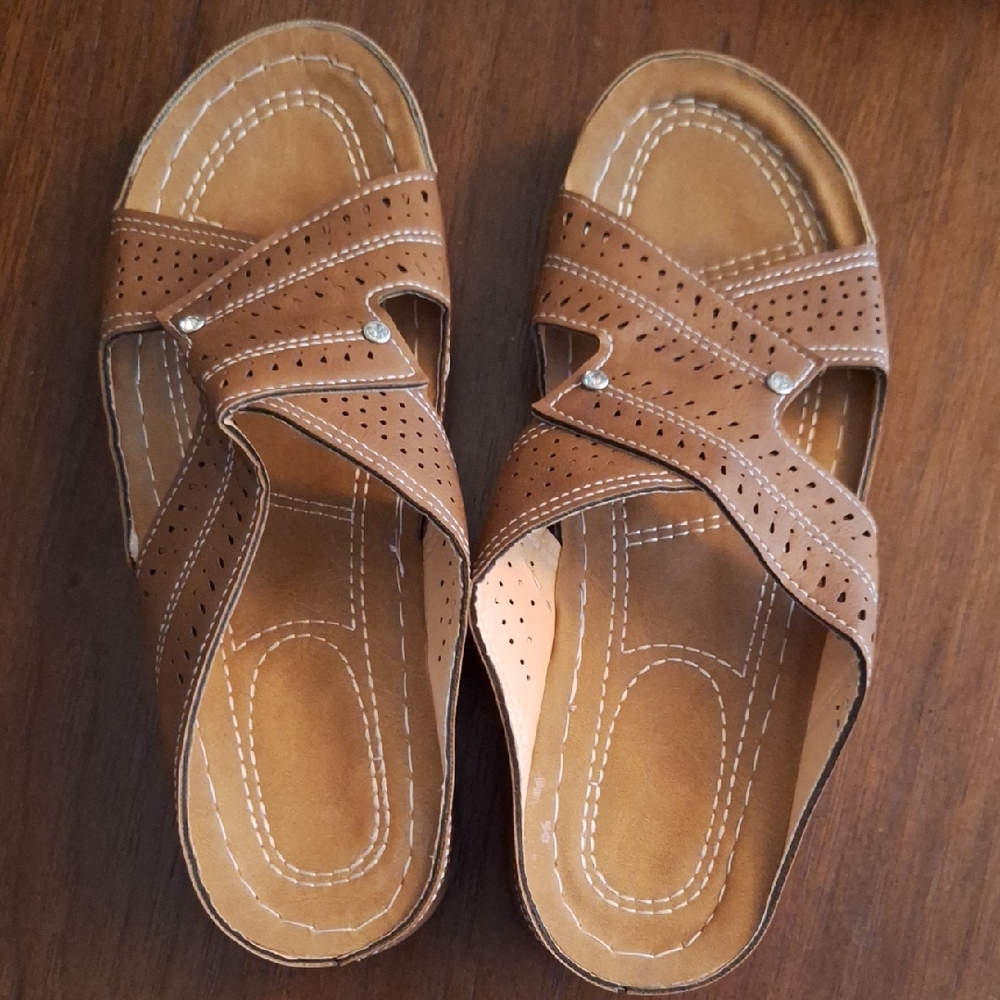 Women's Brown Leather Sandals